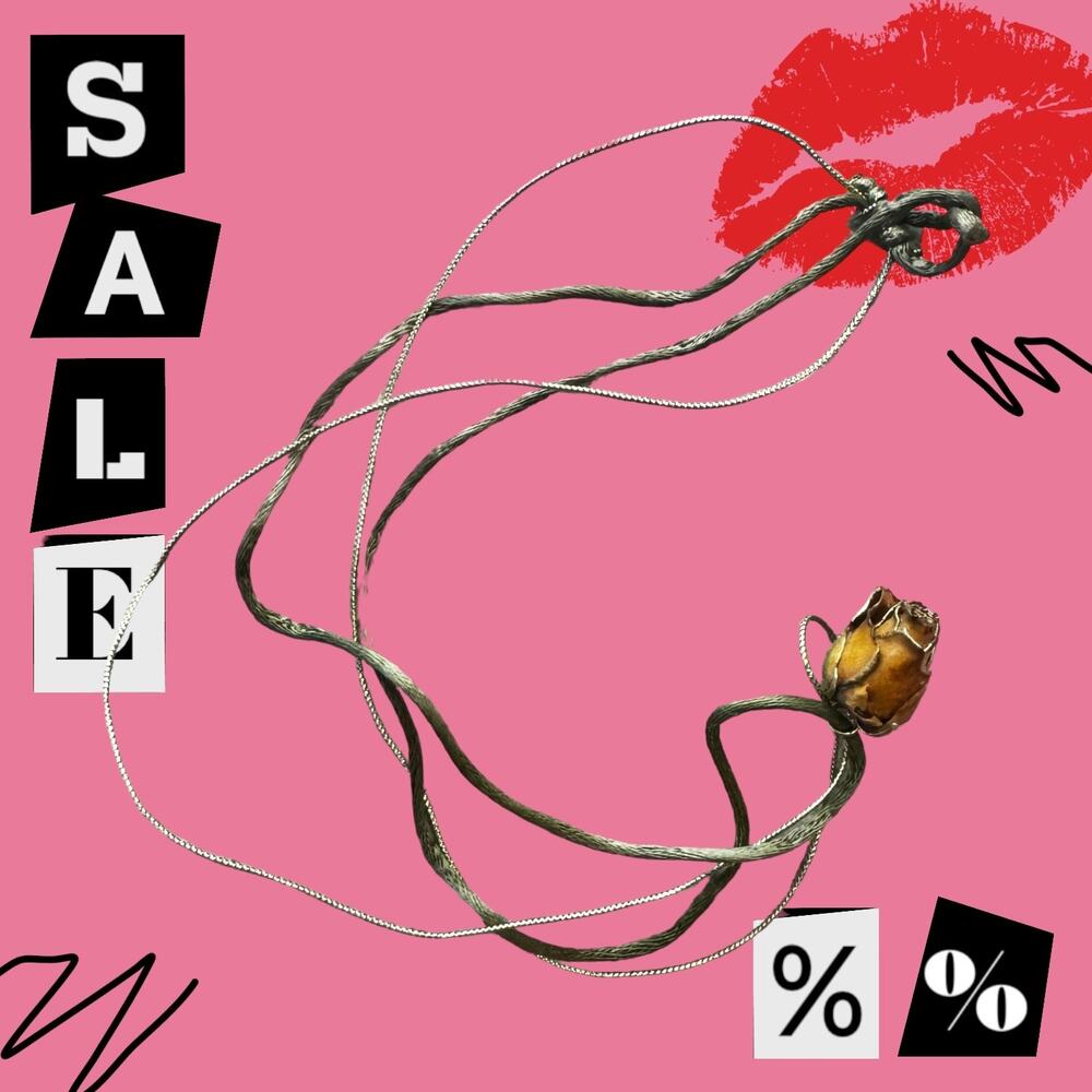 Y2K Noir Cottage core VTG Green Silk Cord Real Rose 26"  90s Goth Necklace